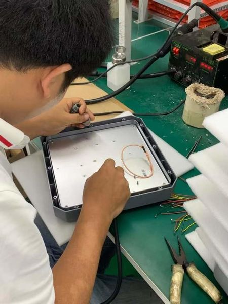 Shenzhen Jutai Comm Co., Ltd. ligne de production du fabricant