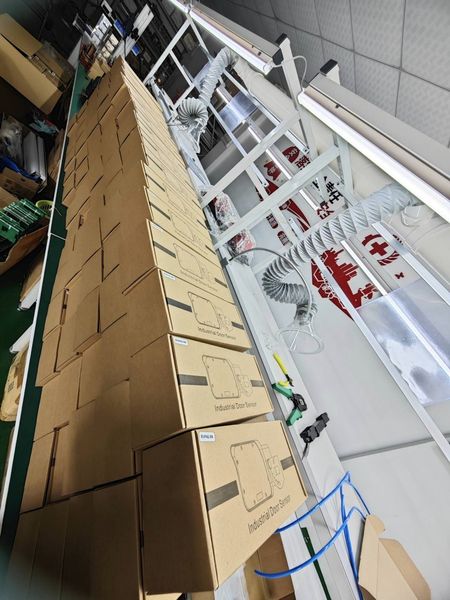 Shenzhen Jutai Comm Co., Ltd. ligne de production du fabricant