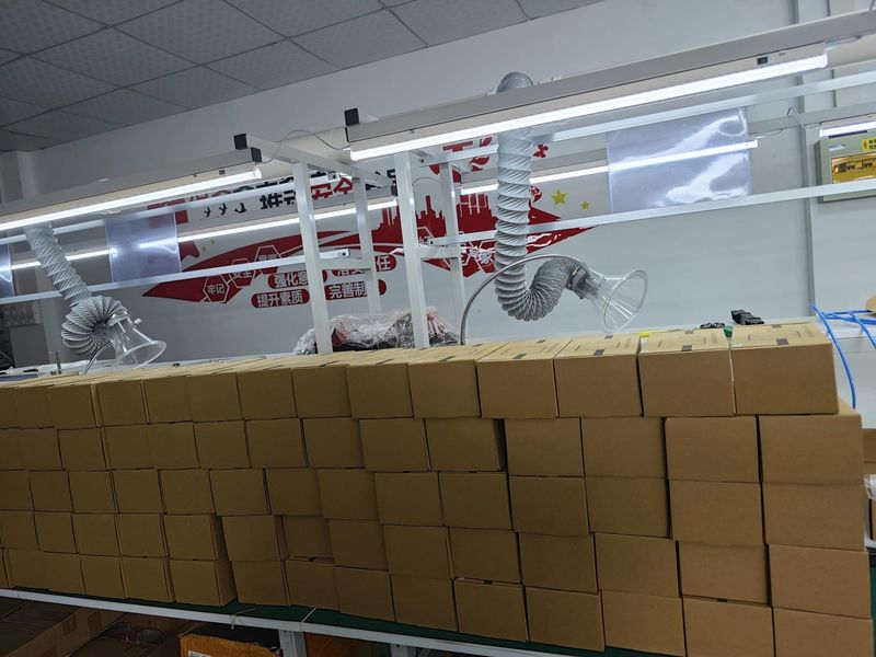 Shenzhen Jutai Comm Co., Ltd. ligne de production du fabricant